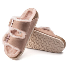 Carica l&#39;immagine nel visualizzatore di Gallery, Birkenstock Arizona Shearling Light Rose
