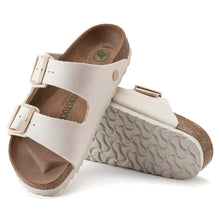 Carica l&#39;immagine nel visualizzatore di Gallery, Birkenstock Arizona Eggshell Canvas
