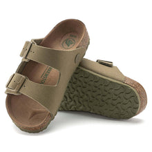 Carica l&#39;immagine nel visualizzatore di Gallery, Birkenstock Arizona faded khaki Canvas

