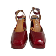 Carica l&#39;immagine nel visualizzatore di Gallery, Slingback in vernice
