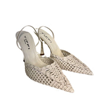 Carica l&#39;immagine nel visualizzatore di Gallery, Slingback con ricamo
