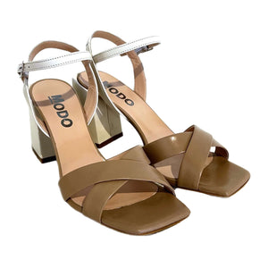 Sandali in pelle