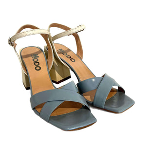 Sandali in pelle