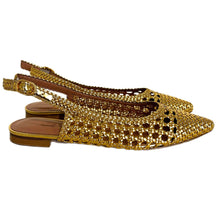Carica l&#39;immagine nel visualizzatore di Gallery, Slingback traforata
