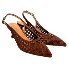Carica l&#39;immagine nel visualizzatore di Gallery, Slingback traforata
