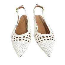 Carica l&#39;immagine nel visualizzatore di Gallery, Slingback traforata
