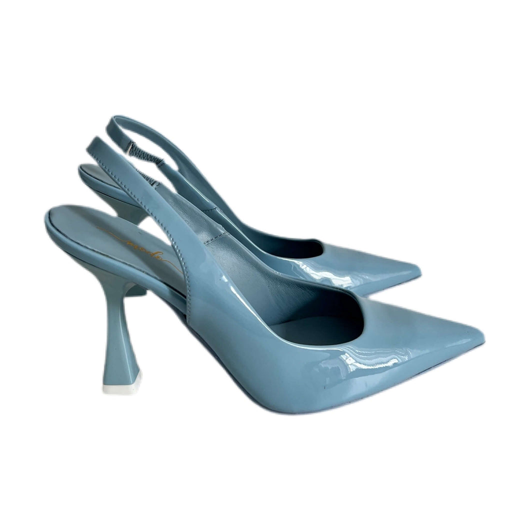 Slingback in vernice