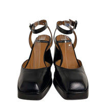 Carica l&#39;immagine nel visualizzatore di Gallery, Slingback in vernice
