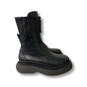 Combat boots