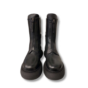 Combat boots